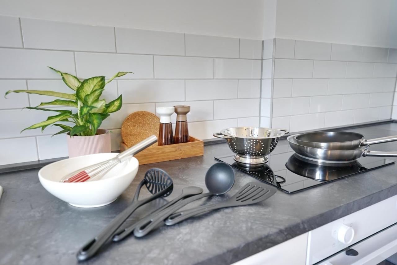 Vonbehling Boutique Apartment - Gemeinsam Leben Am Puls Der Innenstadt Wiesbaden Exteriör bild
